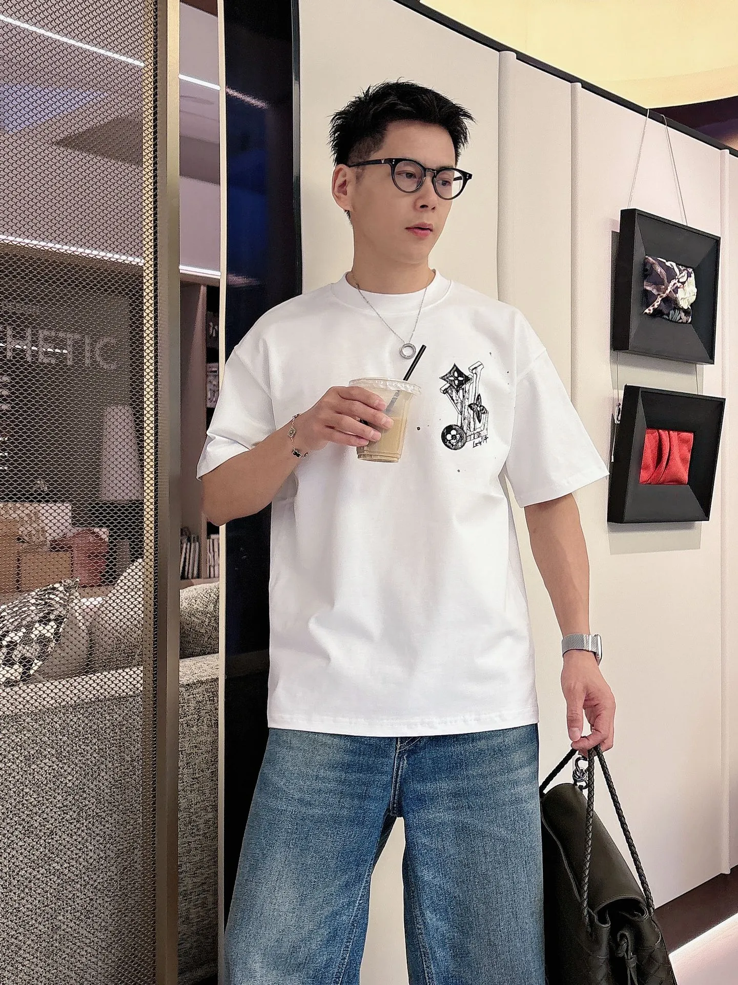 Model picture